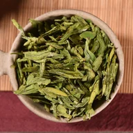 Longjing (Dragon Well) offer from Yunnan Sourcing